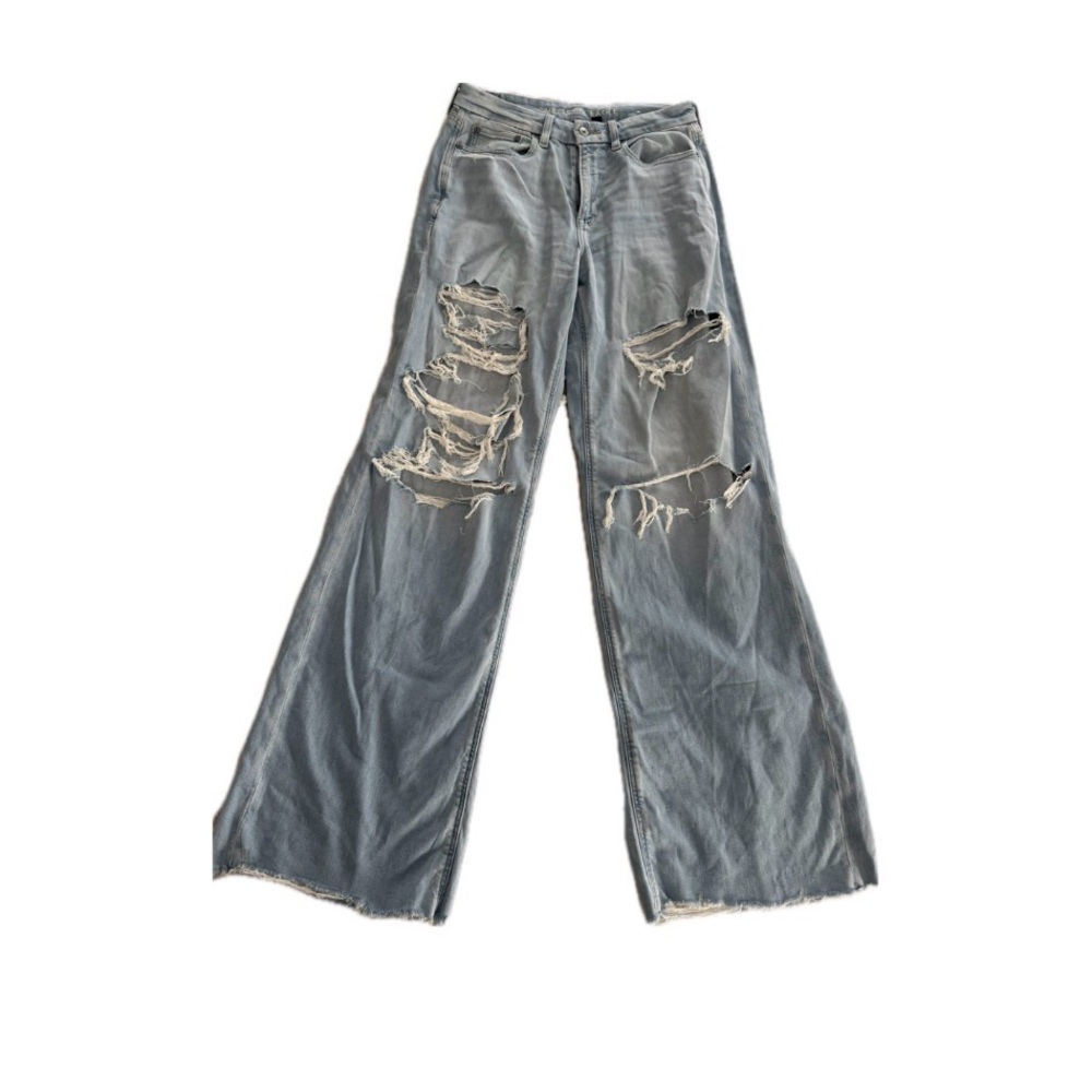 American Eagle Outfitters Distressed Jeans